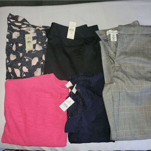 Women's LOFT & L.O.G.G. Clothing Bundle - Size XS/S/6 - Black/Pink/Gray